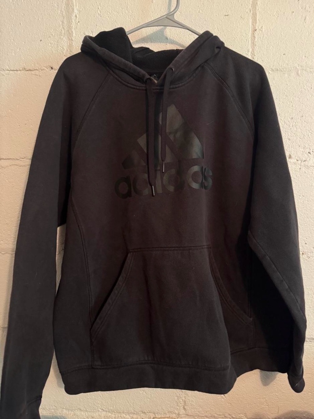 adidas Women’s black Logo Pullover Hoodie